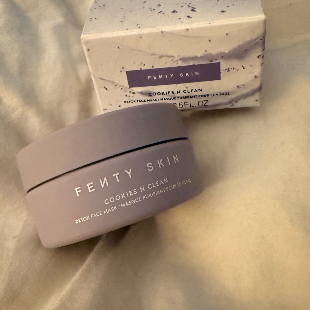 Fenty Beauty Cookies N Clean Face Mask – Lavender Purple